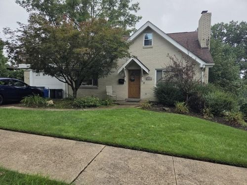 578 N Maple Ave, Greensburg, PA, 15601-1654 | Card Image