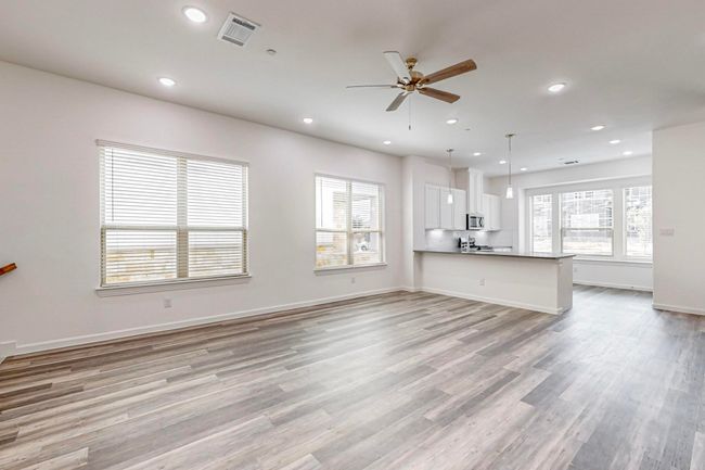 329 Mule Deer Dr, Townhouse with 4 bedrooms, 3 bathrooms and null parking in Little Elm TX | Image 9