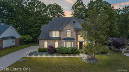 3788 High Grove Way, Lake Orion, MI, 48360-1572 | Card Image