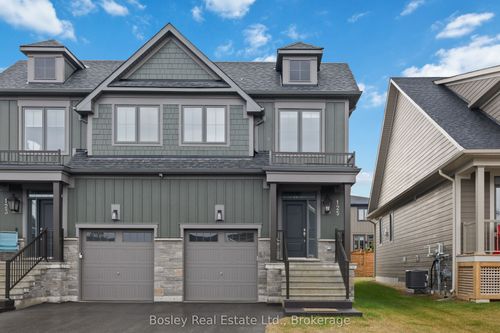 125 Courtland St, The Blue Mountains, ON, L9Y5L8 | Card Image