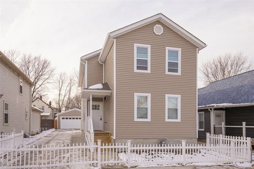 3340 W 61st St, Cleveland, OH, 44102-5616 | Card Image