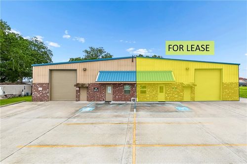b-113 E Third Street, Belle Chasse, LA, 70037 | Card Image