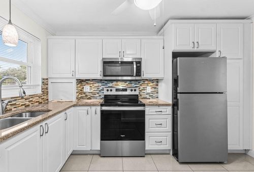 101-2010 S Federal Hwy, Boynton Beach, FL, 33435-6962 | Card Image