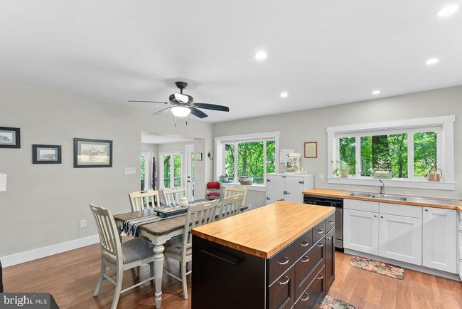 622 Timber Ln, House other with 3 bedrooms, 2 bathrooms and null parking in BLUEMONT VA | Image 14