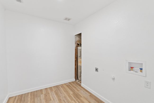 211 Almond St, House other with 4 bedrooms, 3 bathrooms and null parking in Waxahachie TX | Image 26
