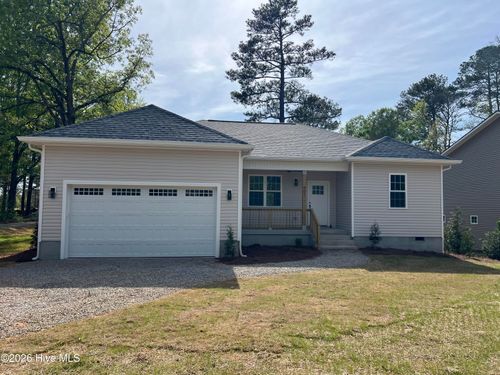 401 James St, Vass, NC, 28394-9465 | Card Image