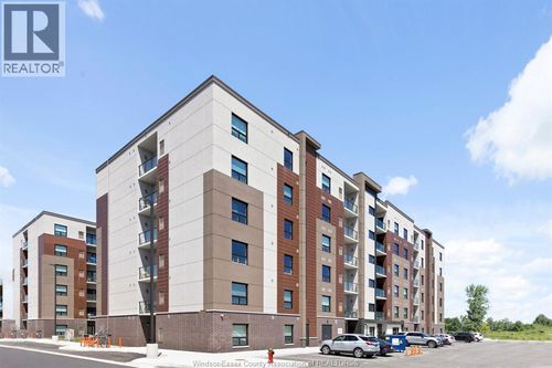 506-728 Brownstone Dr, Windsor, ON, N9K0C4 | Card Image
