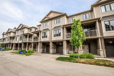 38 - 377 Glancaster Rd, Condo with 2 bedrooms, 2 bathrooms and 1 parking in Ancaster ON | Image 3