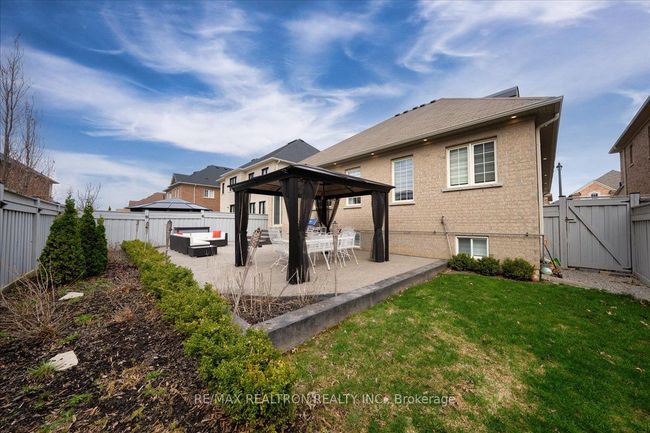 13 Fairmont Ridge Trail, House other with 5 bedrooms, 4 bathrooms and 4 parking in Nobleton ON | Image 48