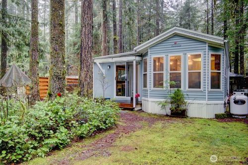 243 Schinn Canyon Ct, Deming, WA, 98244 | Card Image