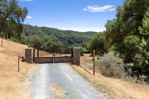 6975 Union Mine Road, El Dorado, CA, 95623 | Card Image