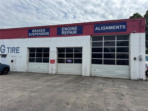 306 E Osage St, Pacific, MO, 63069-1624 | Card Image
