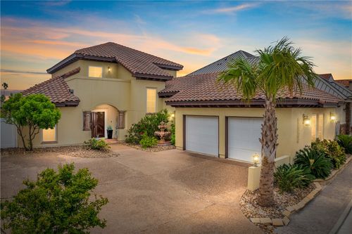 13825 Captains Row, Corpus Christi, TX, 78418-6807 | Card Image