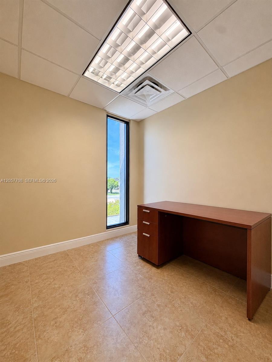 Commercial Lease in Hialeah 3