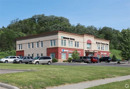 1561 Commerce Ct, River Falls, WI, 54022-3253 | Card Image