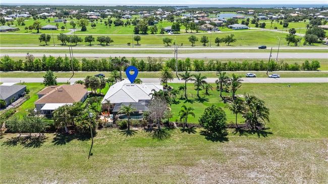 Aerial view of back of home | Image 49