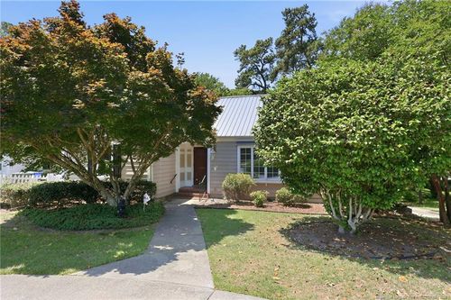 302 Valley Rd, Fayetteville, NC, 28305-5227 | Card Image