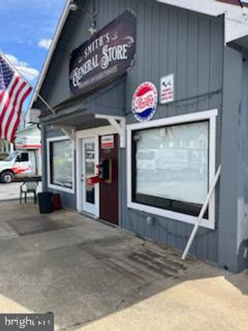 1230 E Main St, LURAY, VA, 22835-1626 | Card Image