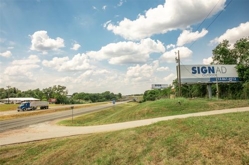 30 Red Tip Ln, Brenham, TX, 77833-0972 | Card Image