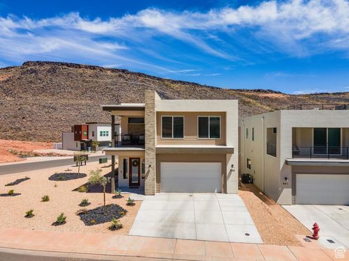 809 S Walker Way, St. George, UT, 84770-7015 | Card Image