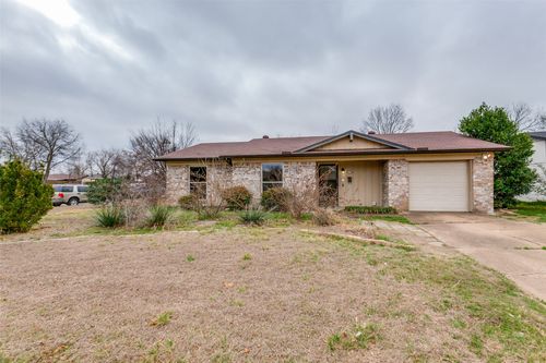 1462 Bay Shore Dr, Garland, TX, 75040-5902 | Card Image