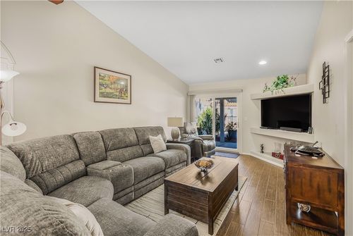 774 Appletree Ln, Mesquite, NV, 89027-2574 | Card Image
