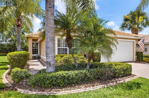 15744 Crystal Waters Dr, Wimauma, FL, 33598-4017 | Card Image