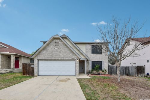 8083 Chestnut Barr Dr, Converse, TX, 78109-3358 | Card Image