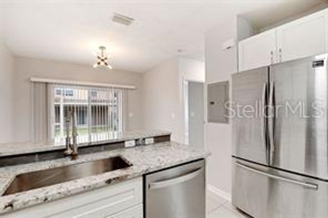 30143 Wellesley Way, Townhouse with 3 bedrooms, 3 bathrooms and null parking in WESLEY CHAPEL FL | Image 5