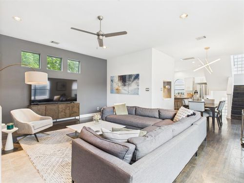 unit-f-5810 Darling St, Houston, TX, 77007-1052 | Card Image