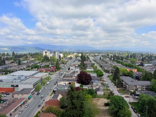2008-7303 Noble Lane, Burnaby, BC, V3N0H2 | Card Image