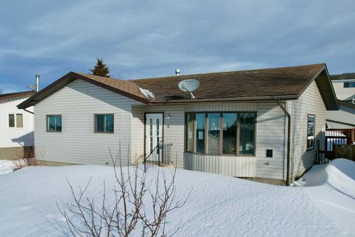 6 Hillside Ave, Swan Hills, AB, T0G2C0 | Card Image