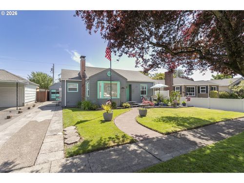 2649 Field St, Longview, WA, 98632-2012 | Card Image