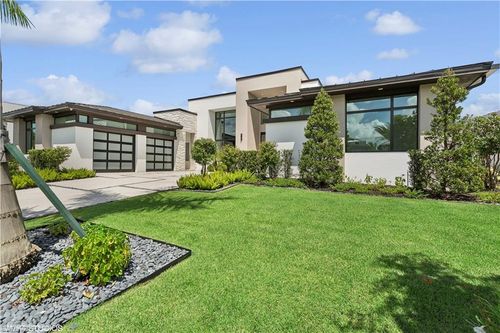 10411 Via Parma Way, Miromar Lakes, FL, 33913 | Card Image