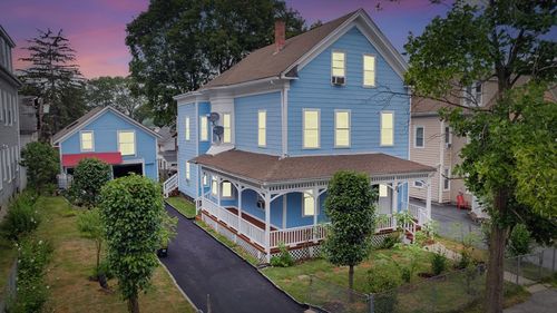 38 Clifton St, Worcester, MA, 01610-4055 | Card Image