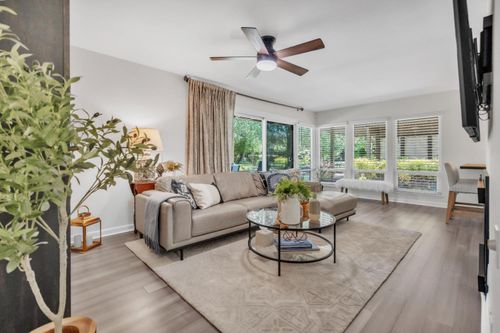 apt-243-2410 Larkspur Ln, Sacramento, CA, 95825-4123 | Card Image