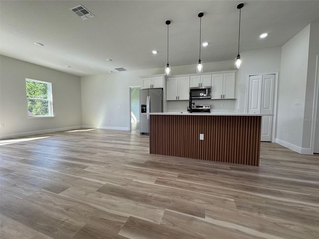 2406 Sw 163 Rd Pl, House other with 4 bedrooms, 3 bathrooms and null parking in OCALA FL | Image 8