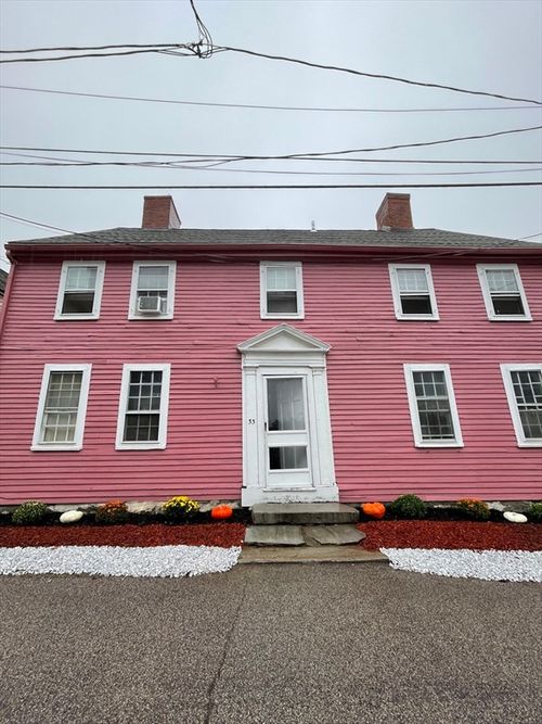 33 Gardner St, Portsmouth, NH, 03801-4675 | Card Image