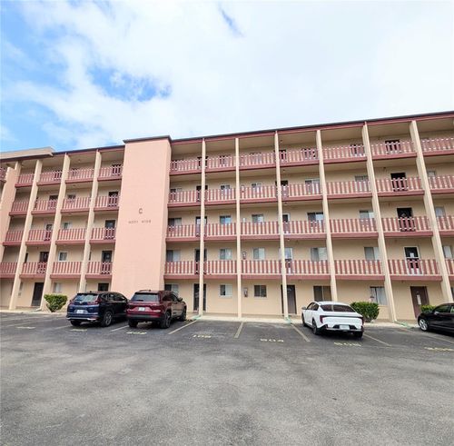 c505-4137 Lake Bayshore Dr, BRADENTON, FL, 34205-9163 | Card Image