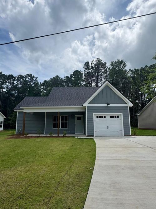 201 Oak Ave, Pine Mountain, GA, 31822-2463 | Card Image