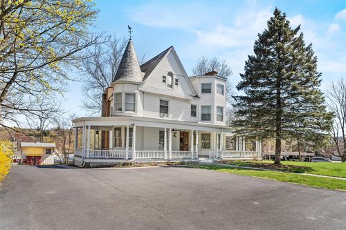 3-43 Oakland Ave, Warwick, NY, 10990-1522 | Card Image