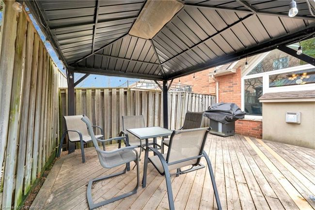61 Valridge Dr, Townhouse with 3 bedrooms, 3 bathrooms and 3 parking in Ancaster ON | Image 26