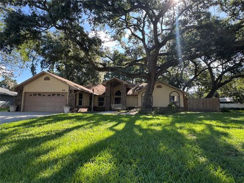 915 Heatherbrook Dr, AUBURNDALE, FL, 33823-2042 | Card Image