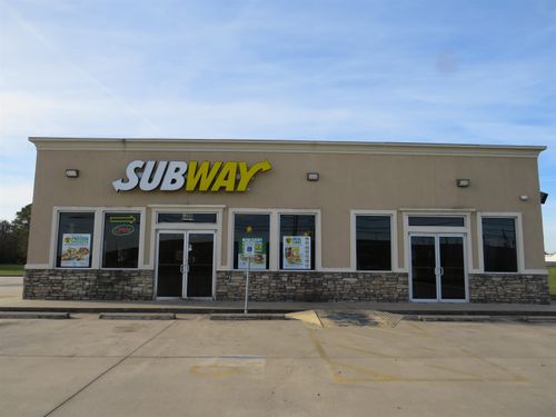 ste-b-7201 32nd St, Groves, TX, 77619-6112 | Card Image