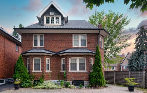 237 Glengrove Ave W, Toronto, ON, M4R1P4 | Card Image
