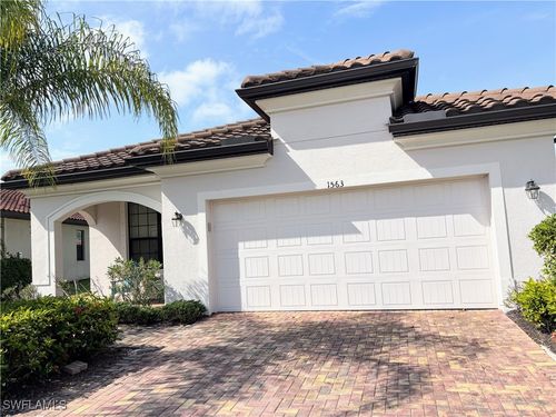 1563 Parnell Ct, NAPLES, FL, 34113-8635 | Card Image