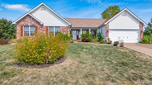 2727 Angle Gate Cir, Dardenne Prairie, MO, 63368-9744 | Card Image