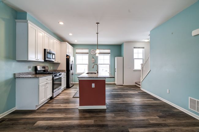 435 Wright St, Condo with 3 bedrooms, 3 bathrooms and null parking in Wixom MI | Image 6