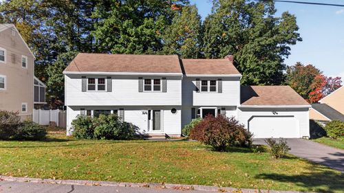 21 Clearview Dr, Nashua, NH, 03062-2528 | Card Image