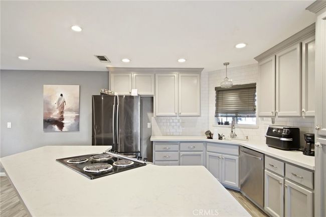 3303 Sextant Dr, House other with 3 bedrooms, 2 bathrooms and 2 parking in Atwater CA | Image 5